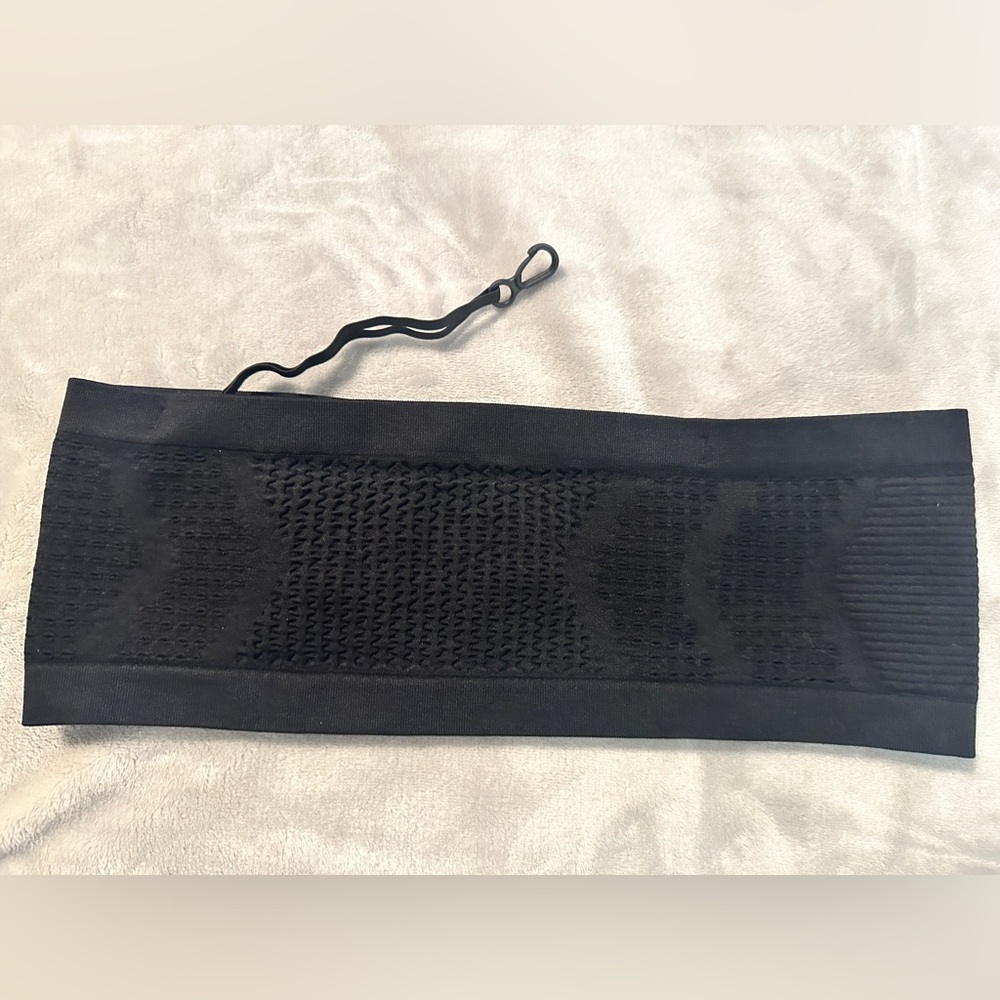 Running Belt, Concealed Waist Bag, Knit Breathable fabric, Fanny pack